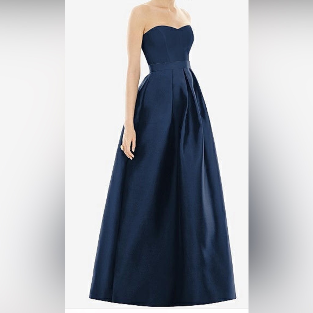 Strapless Pleated Dress In Midnight Navy